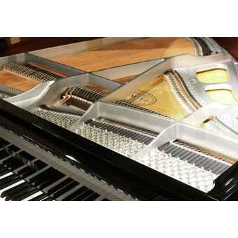 Kawai GL10 Grand Piano